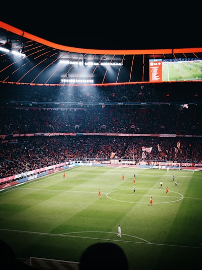 ريال مدريد يسحق ليفربول بخماسية مقابل ثنائية في مباراة أسطورية